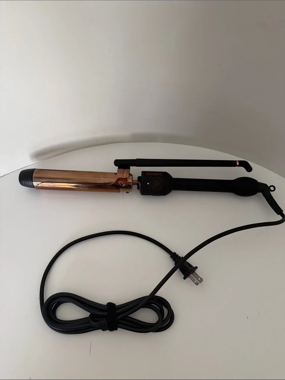 Amica Black & Rose Gold Curling Wand Iron Hair Styler, new, NWOT, high-quality.